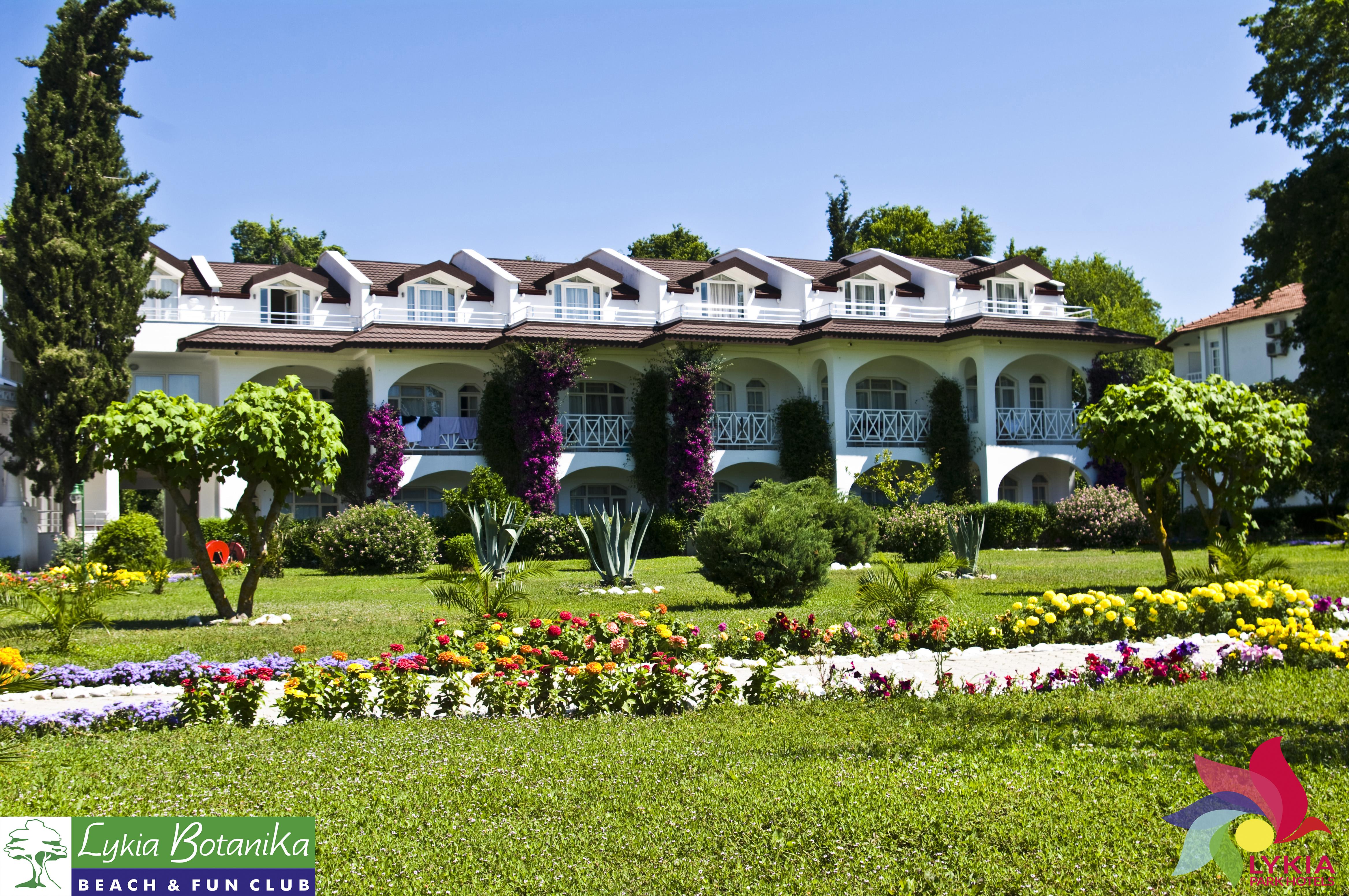 Lykia Botanika Beach Fun & Club Fethiye Exterior photo