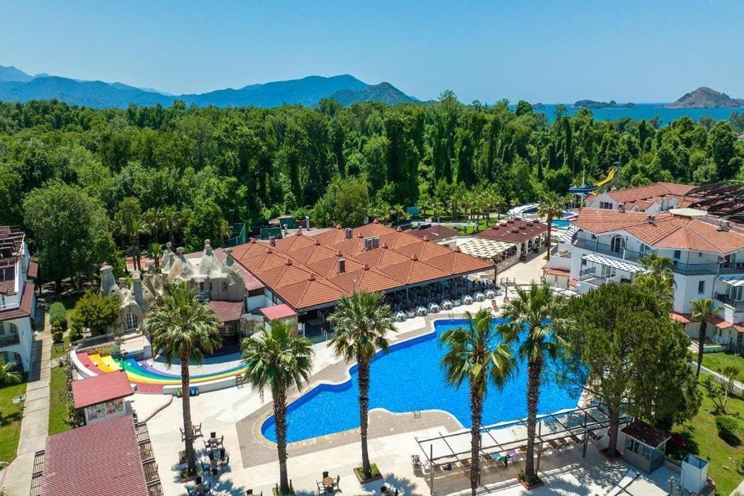 Lykia Botanika Beach Fun & Club Fethiye Exterior photo