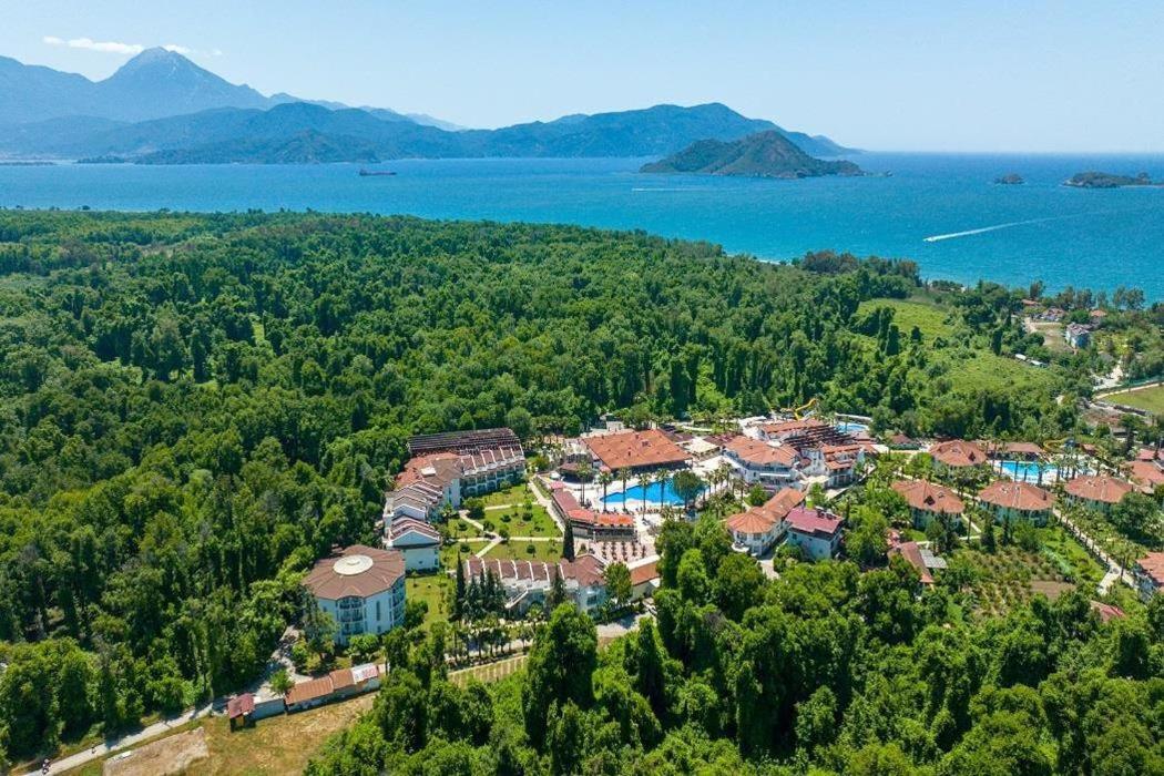 Lykia Botanika Beach Fun & Club Fethiye Exterior photo