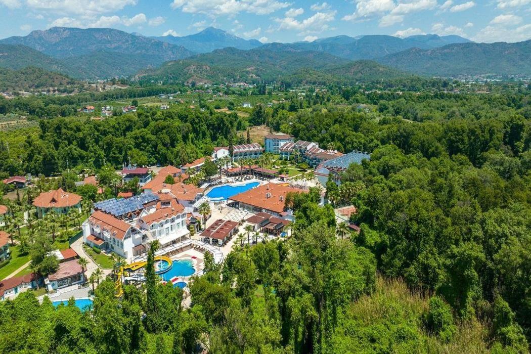 Lykia Botanika Beach Fun & Club Fethiye Exterior photo