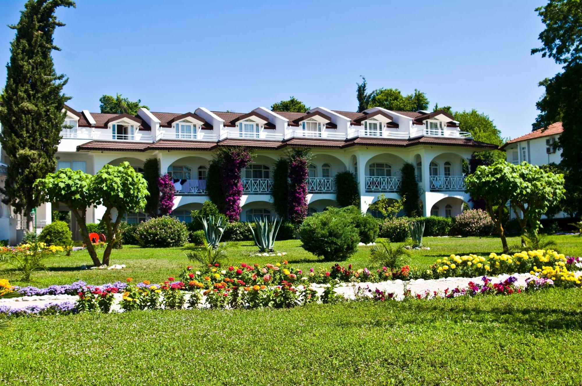 Lykia Botanika Beach Fun & Club Fethiye Exterior photo